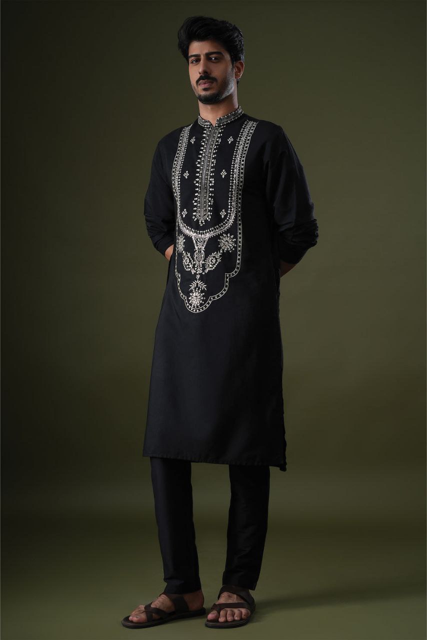 Black Art Silk Embroidery Men's Kurta Se