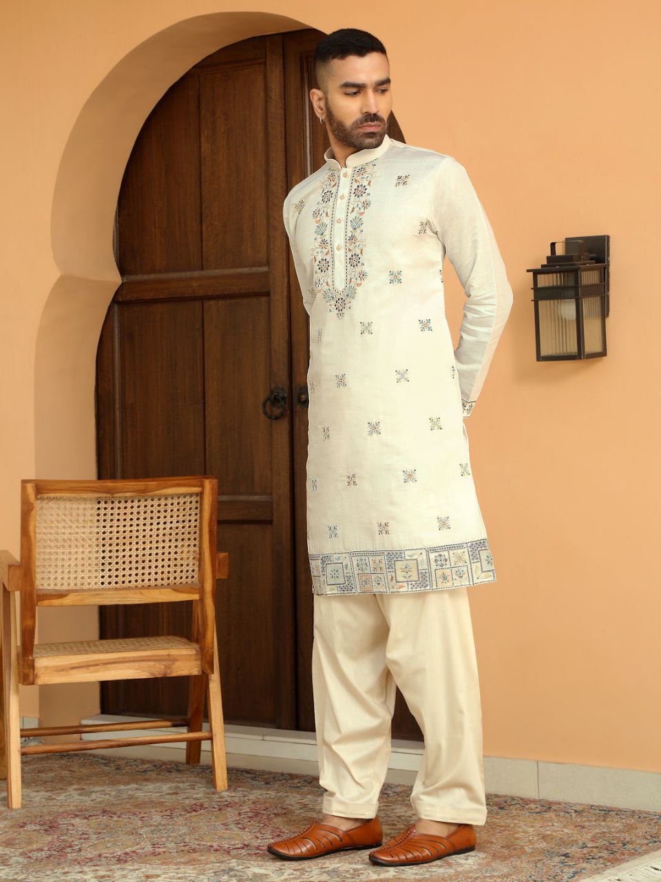 Off-White Nick  Embroidered Kurta Pyjama with Stole
