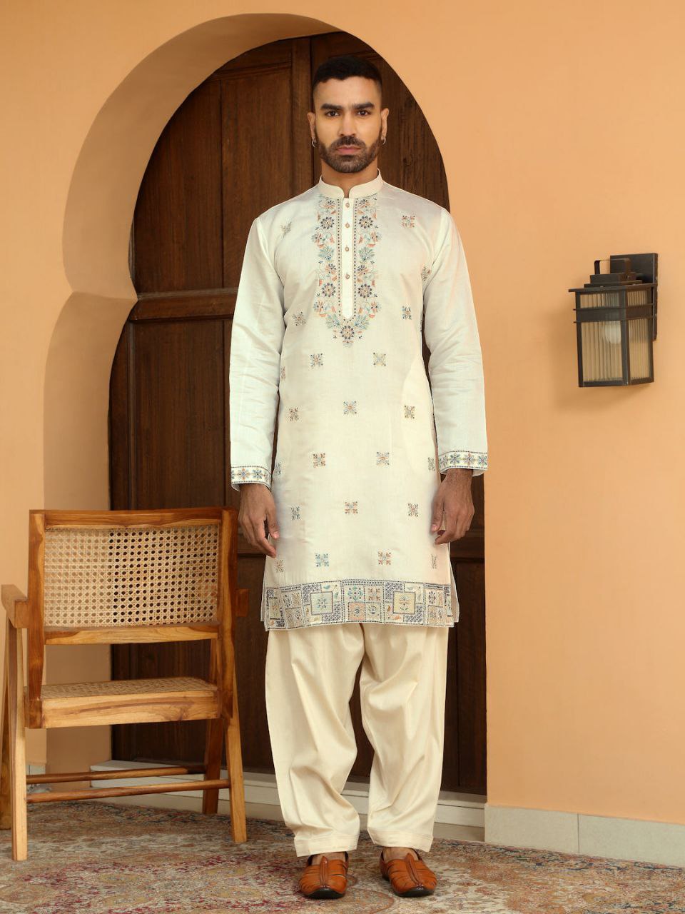 Off-White Nick  Embroidered Kurta Pyjama with Stole