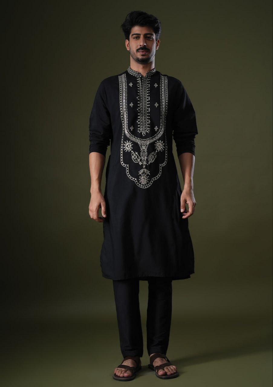 Black Art Silk Embroidery Men's Kurta Se